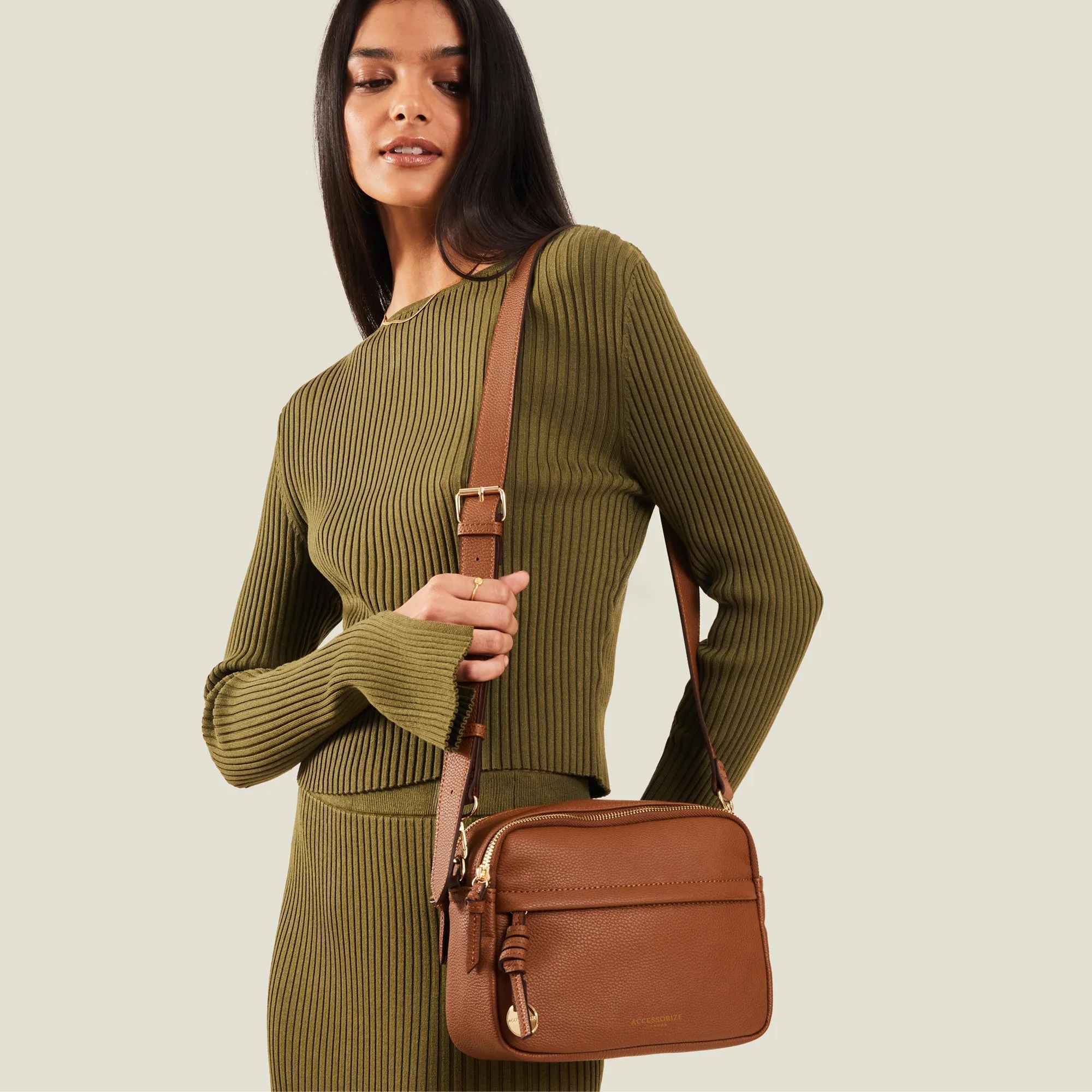 Accessorize London Women's Tan Cross-Body Camera Bag