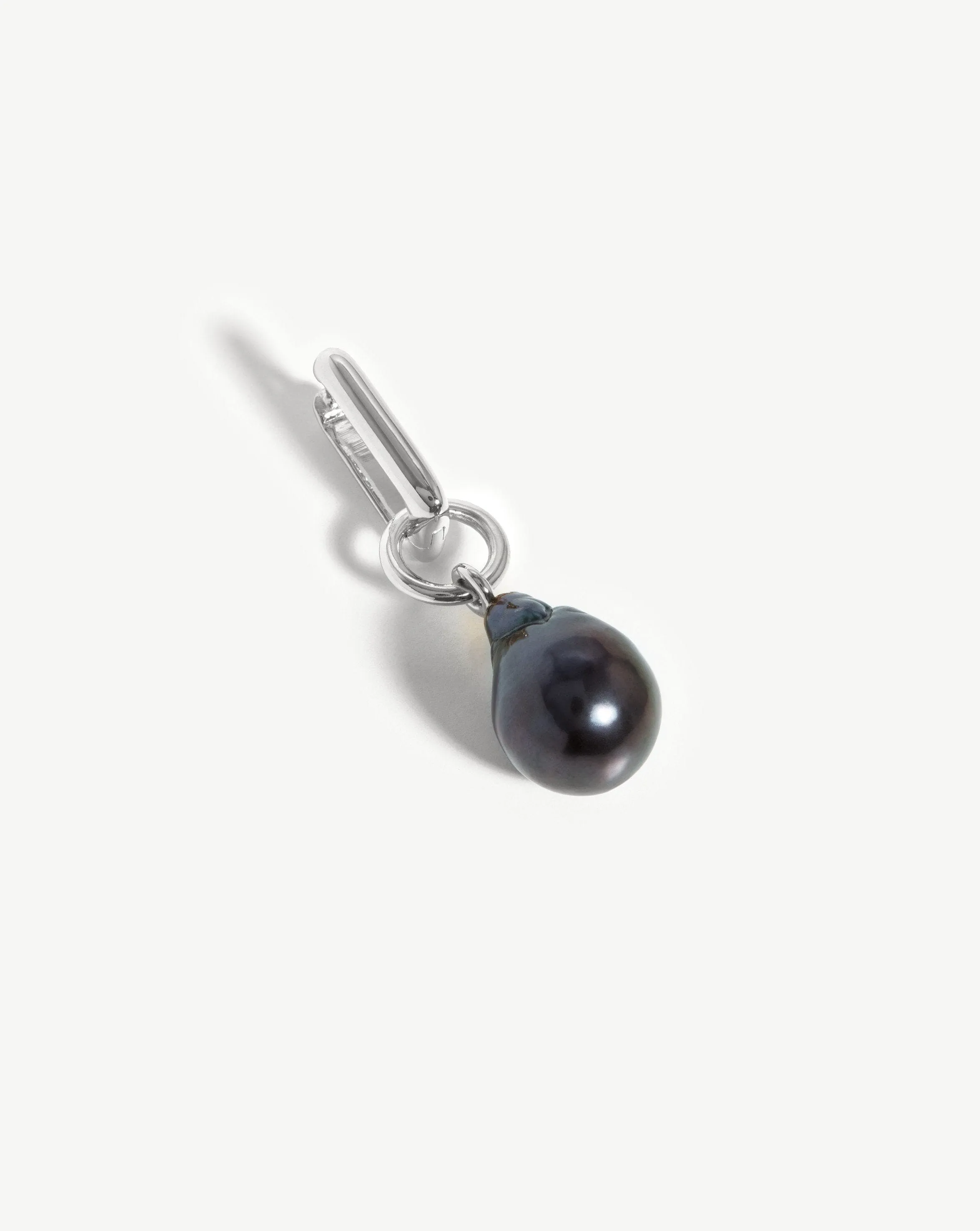 Baroque Pearl Single Ovate Earring | Sterling Silver/Grey Pearl