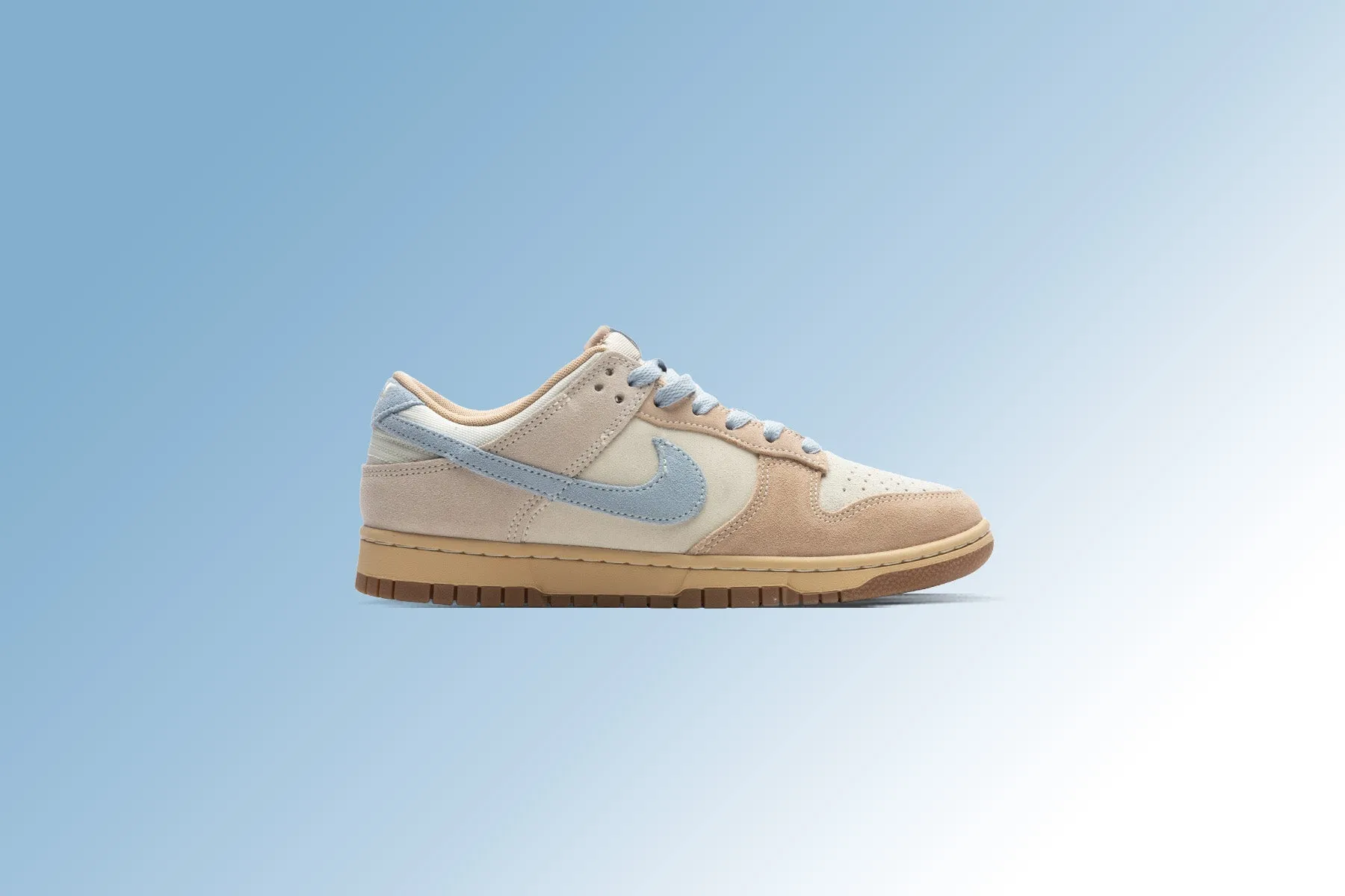 Dunk Low - Coconut Milk/Light Armory Blue/Sanddrift