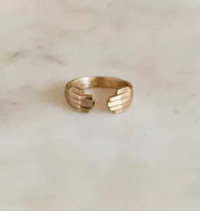 HUG RING