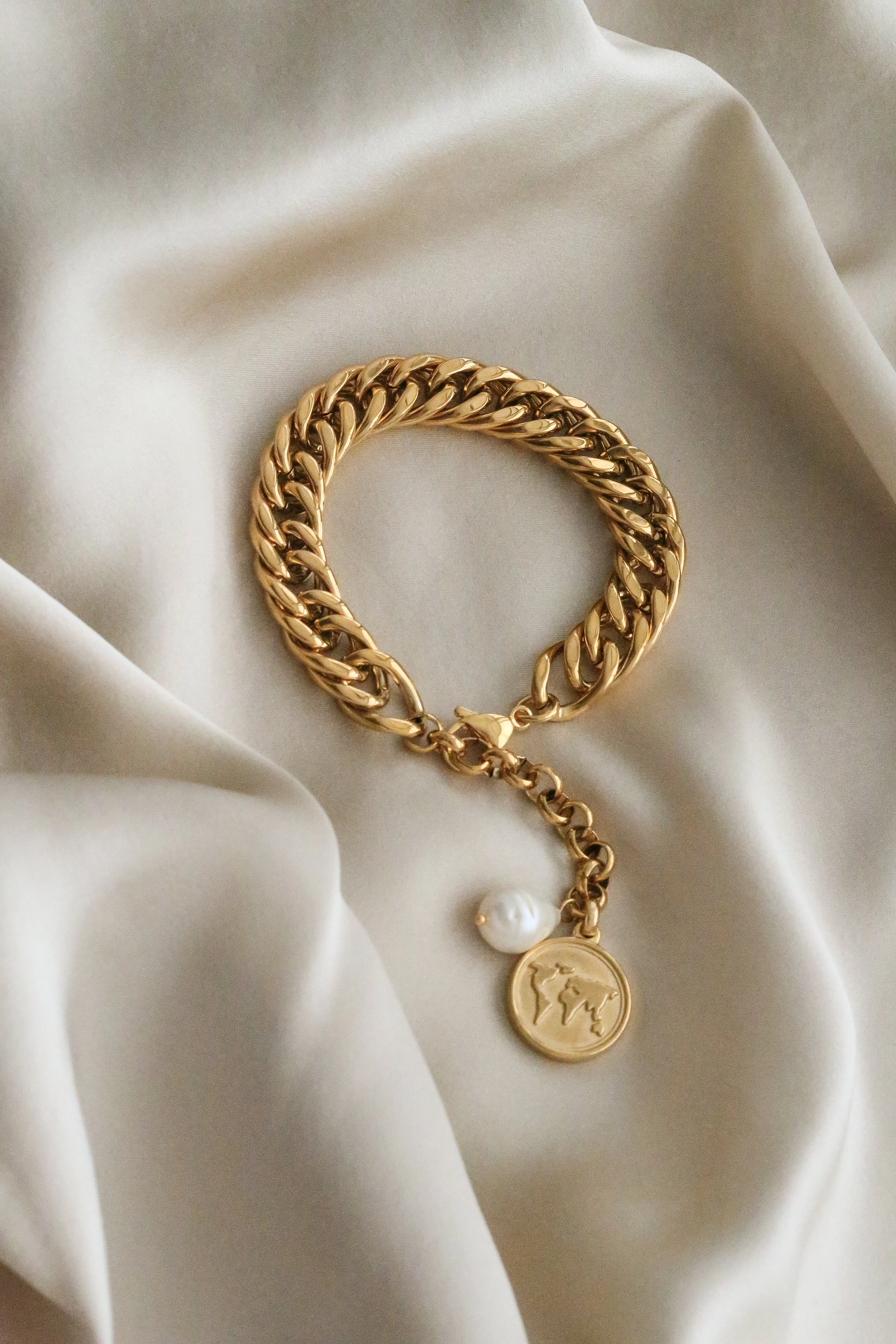 Il Mondo Bracelet