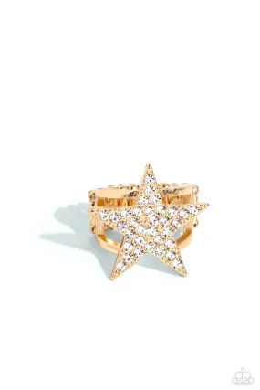 Paparazzi Star Pizzazz Gold Ring