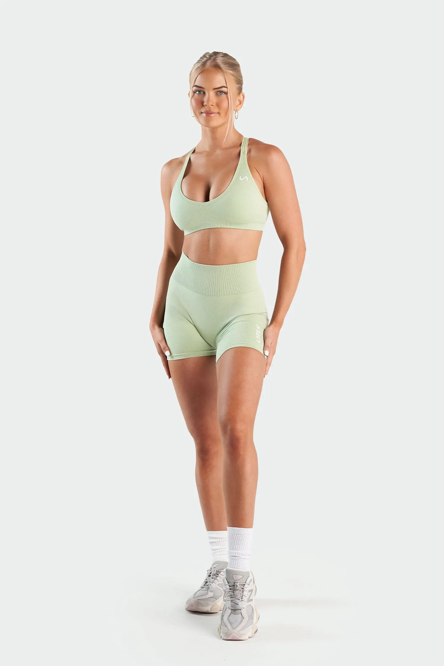 Sculpt Seamless Scrunch Butt Shorts