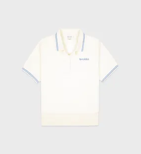 Serif Logo Terry Polo - Coconut/Sky Blue